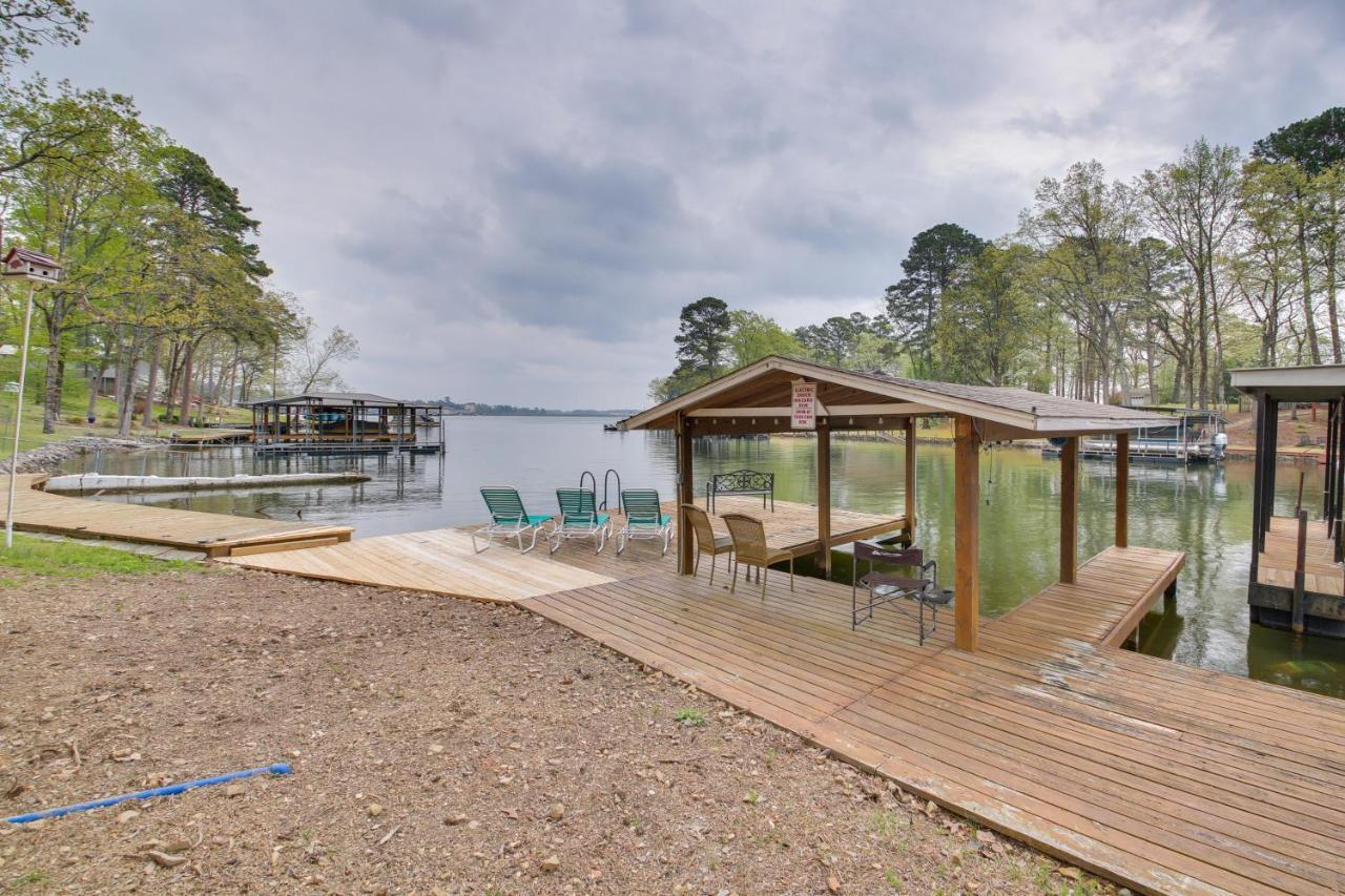 فيلا Cozy Lake Cabin With Dock In Hot Springs Natl Park Lake Hamilton المظهر الخارجي الصورة