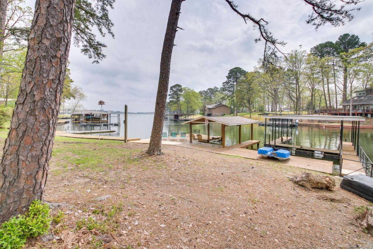 فيلا Cozy Lake Cabin With Dock In Hot Springs Natl Park Lake Hamilton المظهر الخارجي الصورة